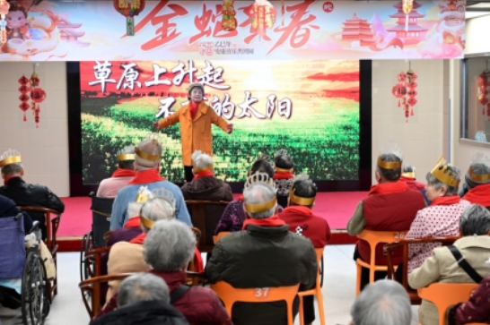 81岁陈奶奶住国德养老2年，直言这三点值得“全国推广”！