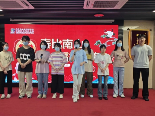 寿星集结！国德上演超暖生日 “连续剧”！