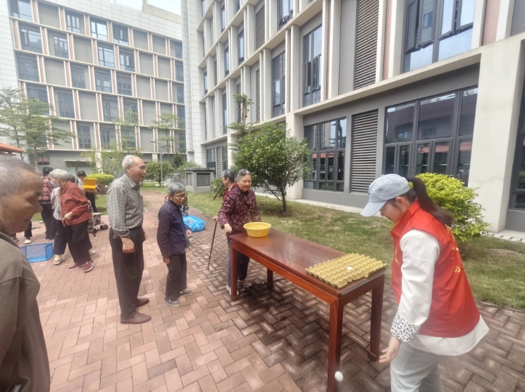 国德康养双节同庆：粽香里品传统，社交币中焕童心