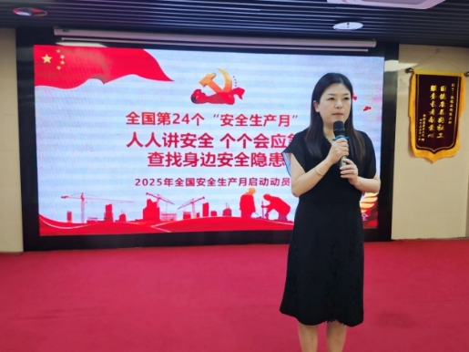 理论实操双轨并行！国德康养开展消防演练筑牢"银发防火墙"！