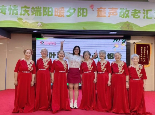 别再说“00”后干不了养老！热爱，才是年轻的底气。