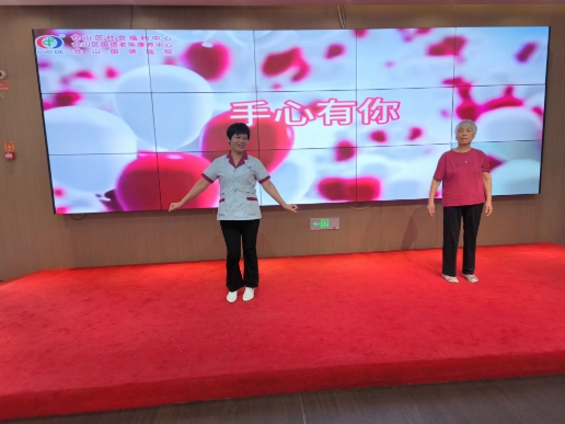 从"害羞萌新"到"麻将搭子"，只要一场迎新会的距离！
