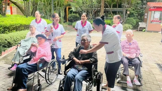 国德养老丨这里没有“等时光”，只有“造时光”！