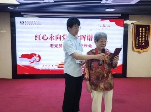 2年国德时光，90岁奶奶深情告白："这里不是养老院，是家！”