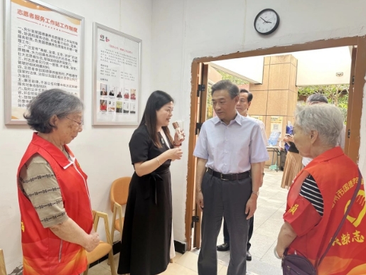 北京市人大常委会考察团莅临福州市国德老年康养中心参观考察