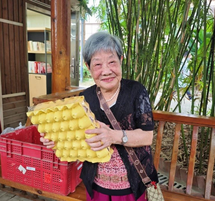 国德币购物的快乐密码：一场没有二维码的银发狂欢