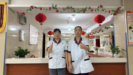 她把养老护理干成了终身寿险，受益人是所有老人！