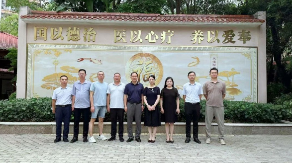 连城县政府领导一行莅临福州市国德老年康养中心参观考察