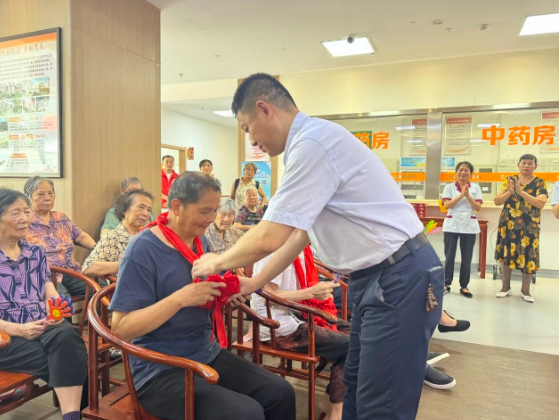 从"新家"到"心家"，国德的迎新仪式有点"暖"！