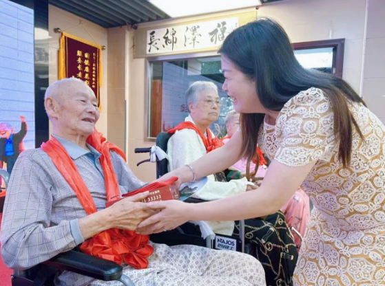 从"新家"到"心家"，国德的迎新仪式有点"暖"！
