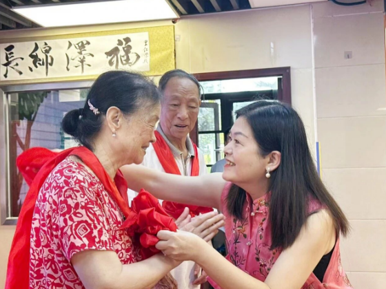 从"新家"到"心家"，国德的迎新仪式有点"暖"！