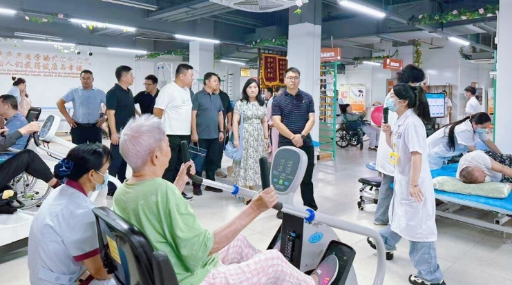 江西省养老服务研究调研组莅临福州市国德老年康养中心参观调研