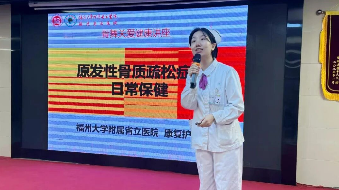 谢谢你们！这个重阳，国德养老因你们的到来而暖意融融！