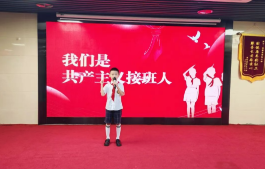 金秋生日会奇遇记：“老寿星”与 “小歌唱家” 的欢乐派对