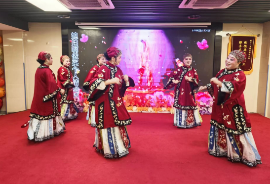 丹桂双节暖银发！国德养老迎越剧盛宴，长者乐享家国团圆