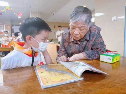 看！国德养老院来了一群特殊“访客”！