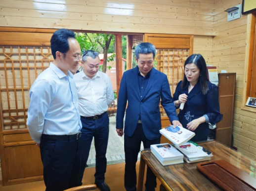 浙江省民政厅调研组一行莅临福州市国德老年康养中心参观调研