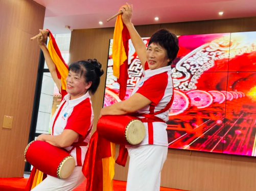 家是最小国，国是千万家！国德养老让家国温暖在此交汇！