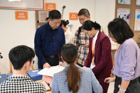 这碗饺子，包的是“平安馅”！《我执法·我普法》走进国德守护“夕阳红”