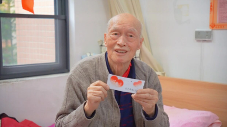 双十一购物狂欢节，当全世界都在抢购，我们在国德倾听……