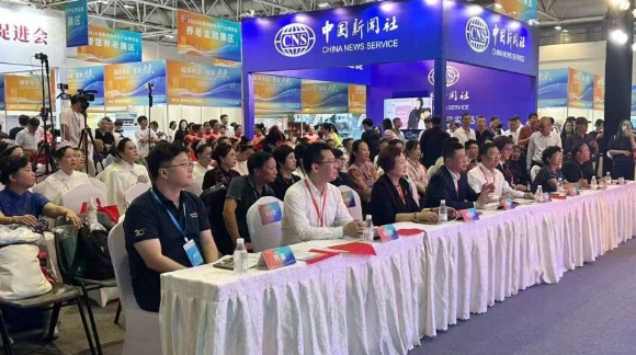 聚焦首届海峡养老产业博览会！国德养老参展亮相！