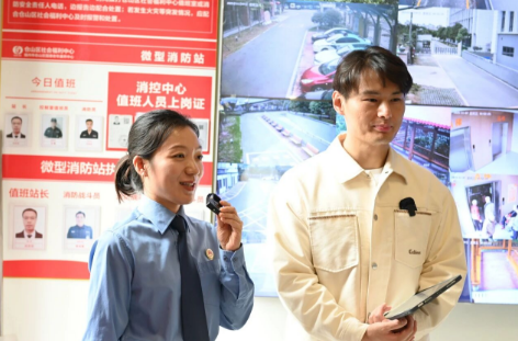 这碗饺子，包的是“平安馅”！《我执法·我普法》走进国德守护“夕阳红”