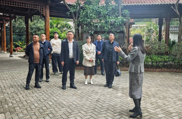 大理市城乡建设投资有限责任公司、大理市公共租赁住房运营管理有限公司考察团莅临福州市国德老年康养中心参观考察 大理市城乡建设投资有限责任公司、大理市公共租赁住房运营管理有限公司考察团莅临福州市国德老年康养中心参观考察