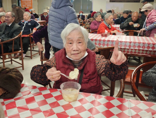 暖饺甜汤圆，爷爷奶奶的冬至 “家” 年华！