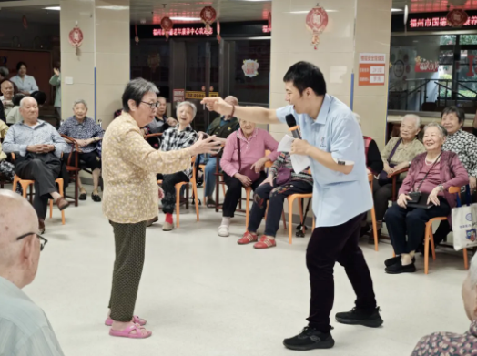 “养以爱奉”不是一句口号,而是365天的悉心陪伴! “养以爱奉”不是一句口号,而是365天的悉心陪伴!