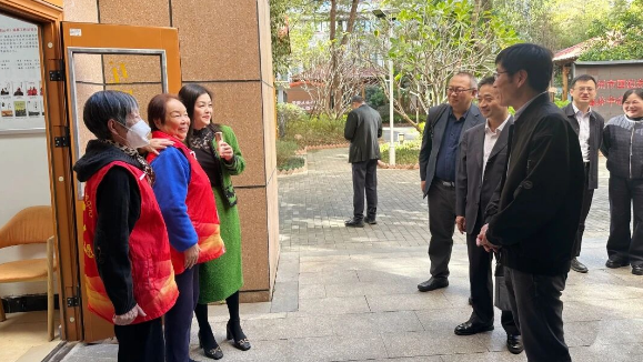 交通银行领导一行莅临福州市国德老年康养中心参观调研