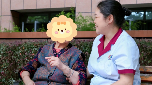 “养以爱奉”不是一句口号,而是365天的悉心陪伴! “养以爱奉”不是一句口号,而是365天的悉心陪伴!