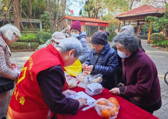 国德币大作战：爷爷奶奶的“双十二”狂欢！