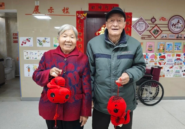 从戈壁先锋到赛场荣光,三连冠背后的“稳”与幸福晚年