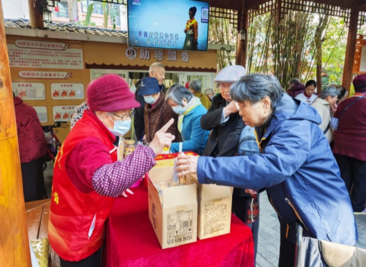 国德币大作战：爷爷奶奶的“双十二”狂欢！