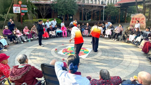 在国德，护理型长者的养老时光，也理应有风、有阳光、有欢笑的形状！