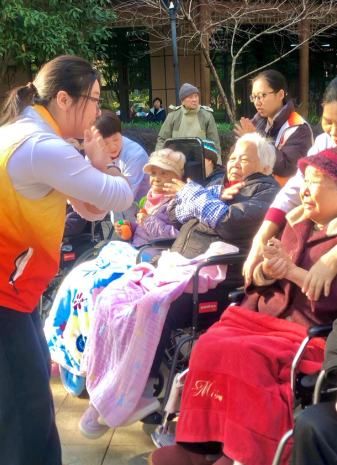 在国德，护理型长者的养老时光，也理应有风、有阳光、有欢笑的形状！