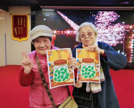 欢歌绕梁迎腊八，福泽常随“粥”满园！