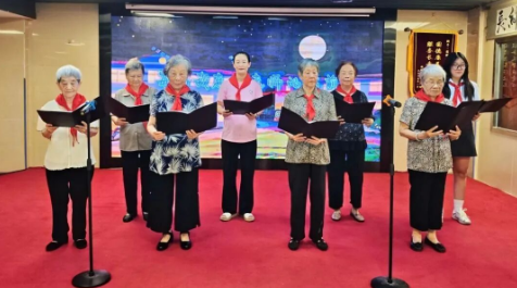 您好，我们是银杏百福国德长者志愿队，平均年龄83岁