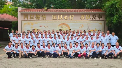 谢谢你，国德“家人团”！2026，我们继续携手走稳幸福养老路