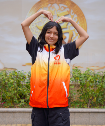 【YOUNG】8名18岁留学生来国德，陪爷爷奶奶过大年！