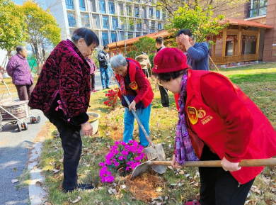 “植” 此青绿!在国德,把春天 “种” 成好心情 “植” 此青绿!在国德,把春天 “种” 成好心情