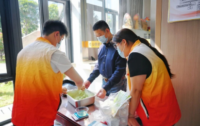 一粿一蛋一清明，国德长者乐享民俗暖时光