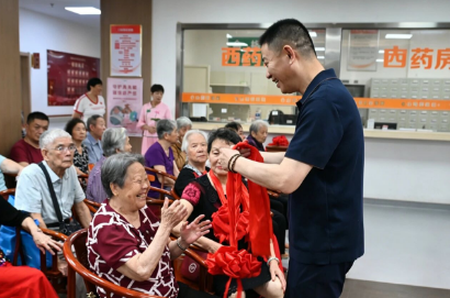 相逢初夏，温暖安家！国德康养欢迎每一位新长者入驻