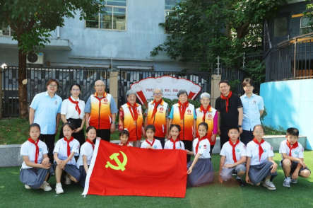老年低血糖如何识别？省立医院专家走进国德养老，揭晓五大“隐形信号”