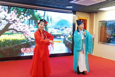 党旗映银发 温情暖康养！以党建温度点亮最美夕阳红